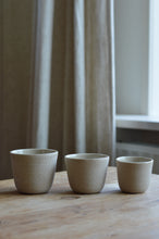 Load image into Gallery viewer, latte cup speckled